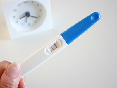 スティックタイプの妊娠検査薬